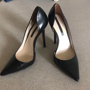 Pointed toe black Zara shoes size 36